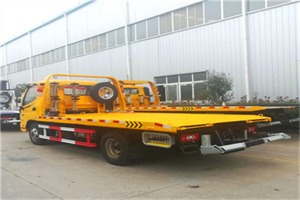 雁栖附近拖车救援搭电